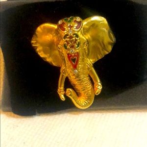 Elephant Brooche